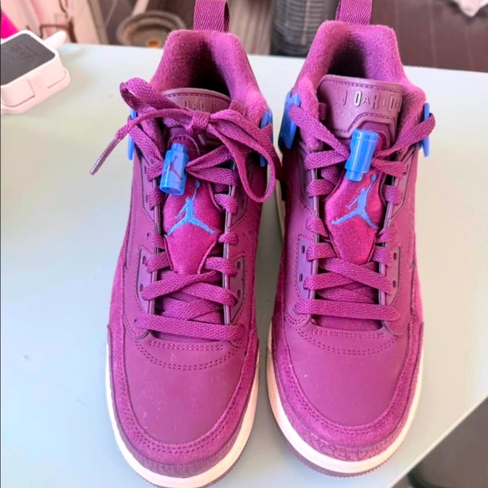 Nike Jordans big kids